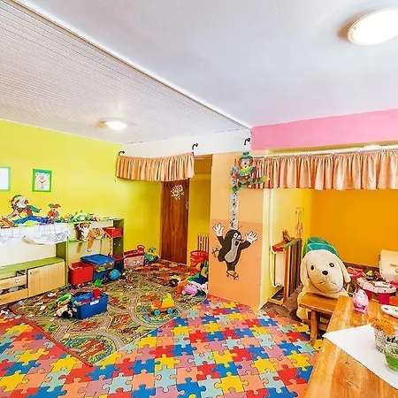 Lenka Hotel