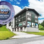 Lenka Hotel Špindlerŭv Mlýn